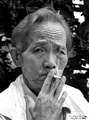 Nhà thơ Lê Văn Ngăn - người con của Huế đã đi xa