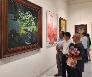 Khai mạc triển lãm mỹ thuật Hội ngộ tháng 5