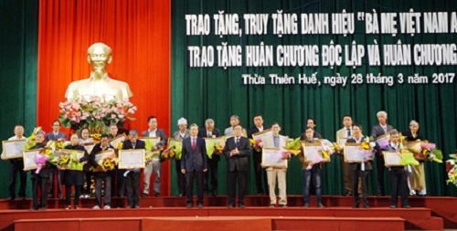 183 bà mẹ được trao tặng và truy tặng danh hiệu “Bà mẹ Việt Nam anh hùng”