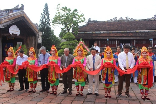 Triển lãm "Vọng" - lời đồng vọng từ hoàng cung Huế xưa