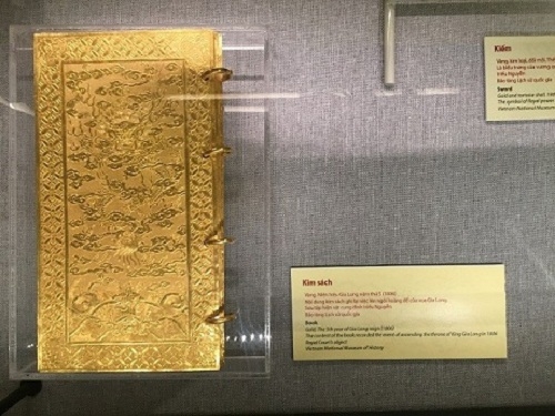 Sách vàng triều Nguyễn: Dòng lịch sử huy hoàng và bất diệt