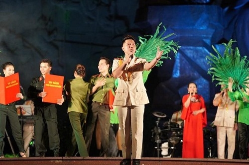 “Sắt son niềm tin theo Đảng” – chương trình nghệ thuật đặc biệt của Nhà hát CAND