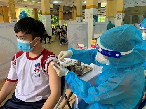 Thừa Thiên Huế thành lập điểm tiêm vắc xin phòng COVID-19 cố định và thường xuyên cho người dân