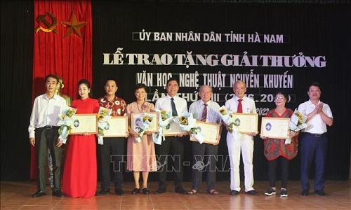 Hà Nam: Trao Giải thưởng Văn học nghệ thuật Nguyễn Khuyến lần thứ VIII 